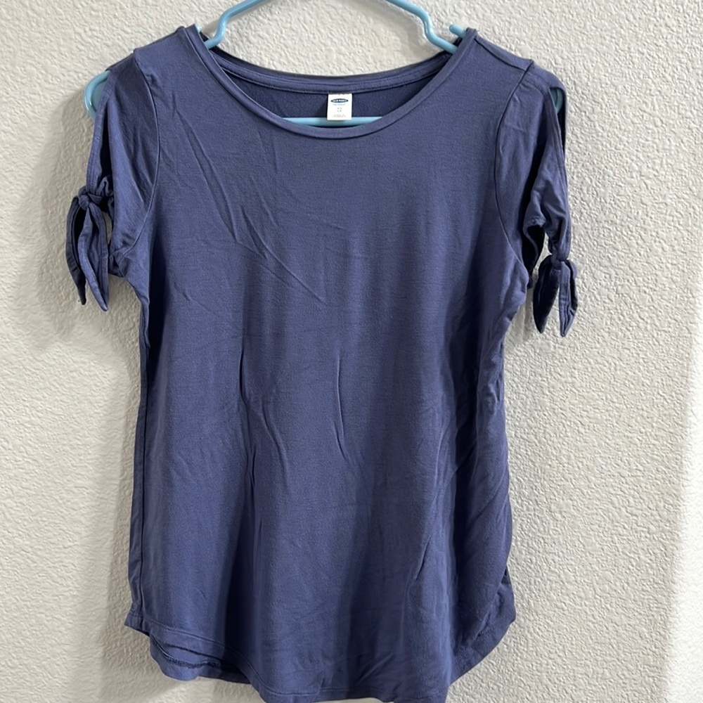Woman’s XS TP shirt! Old navy